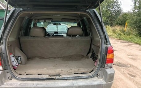 Ford Escape II, 2001 год, 250 000 рублей, 16 фотография