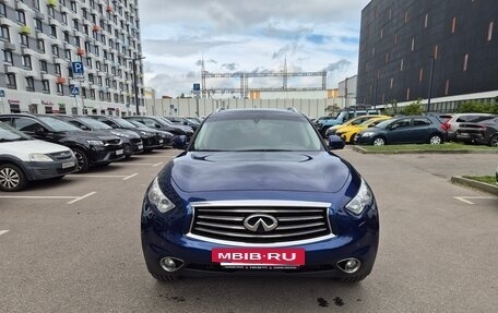 Infiniti QX70, 2014 год, 2 590 000 рублей, 2 фотография