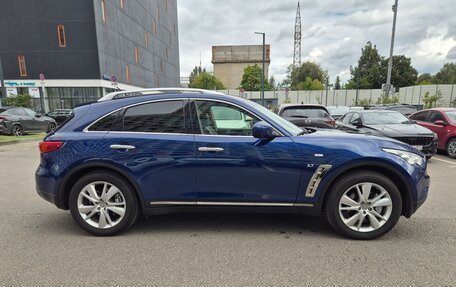 Infiniti QX70, 2014 год, 2 590 000 рублей, 7 фотография