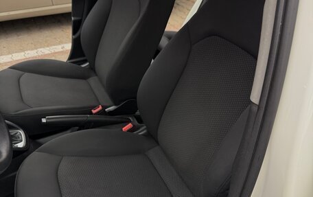 Audi A1, 2014 год, 1 170 000 рублей, 11 фотография