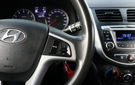 Hyundai Solaris II рестайлинг, 2016 год, 849 000 рублей, 12 фотография