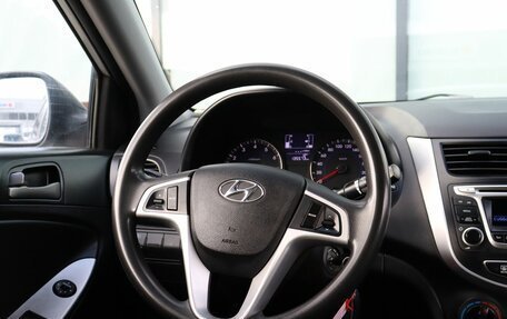 Hyundai Solaris II рестайлинг, 2016 год, 849 000 рублей, 18 фотография