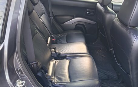 Mitsubishi Outlander III рестайлинг 3, 2007 год, 880 000 рублей, 9 фотография