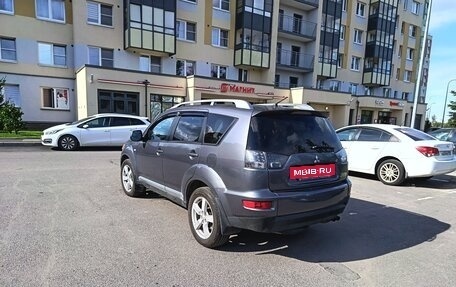 Mitsubishi Outlander III рестайлинг 3, 2007 год, 880 000 рублей, 12 фотография