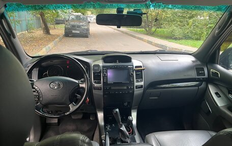 Toyota Land Cruiser Prado 120 рестайлинг, 2008 год, 2 940 000 рублей, 6 фотография