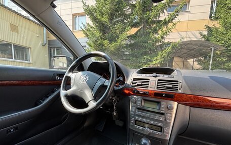 Toyota Avensis III рестайлинг, 2006 год, 670 000 рублей, 11 фотография