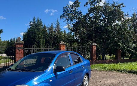 Chevrolet Aveo III, 2010 год, 330 000 рублей, 2 фотография