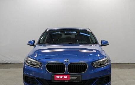 BMW 1 серия, 2020 год, 2 450 000 рублей, 2 фотография