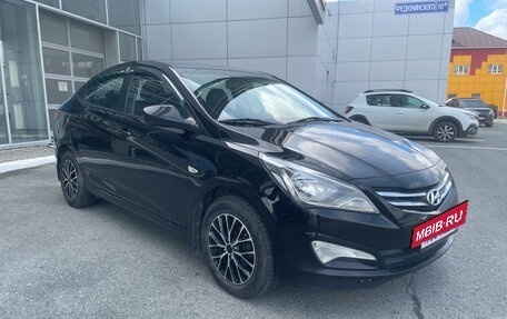 Hyundai Solaris II рестайлинг, 2015 год, 825 000 рублей, 4 фотография