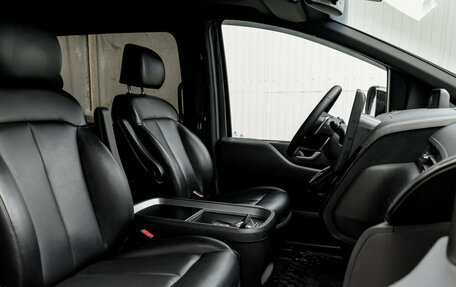 Hyundai Staria, 2022 год, 4 060 000 рублей, 18 фотография