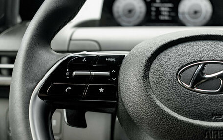 Hyundai Staria, 2022 год, 4 060 000 рублей, 34 фотография