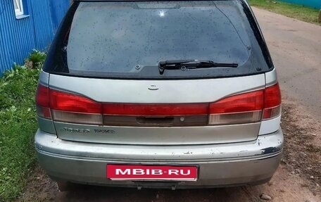 Toyota Vista, 1988 год, 150 000 рублей, 3 фотография