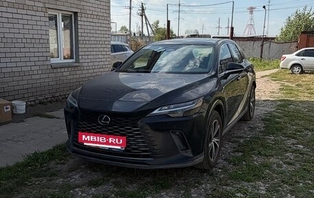 Lexus RX IV рестайлинг, 2025 год, 7 000 000 рублей, 2 фотография