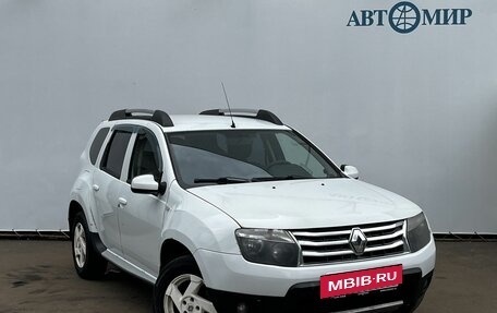 Renault Duster I рестайлинг, 2014 год, 850 000 рублей, 3 фотография