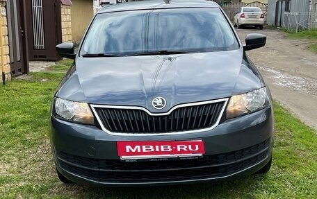 Skoda Rapid I, 2017 год, 1 050 000 рублей, 2 фотография