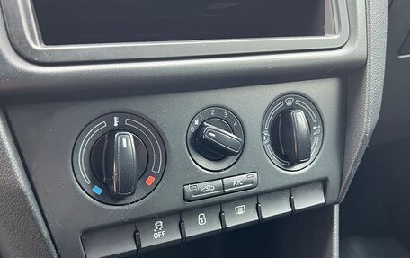 Skoda Rapid I, 2017 год, 1 050 000 рублей, 13 фотография