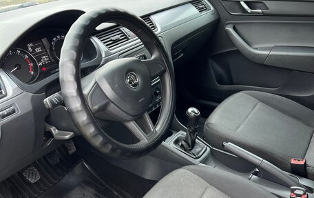 Skoda Rapid I, 2017 год, 1 050 000 рублей, 10 фотография