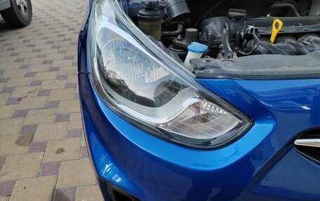 Hyundai Solaris II рестайлинг, 2012 год, 750 000 рублей, 2 фотография