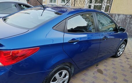 Hyundai Solaris II рестайлинг, 2012 год, 750 000 рублей, 6 фотография