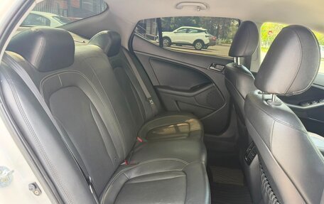 KIA K5 I рестайлинг, 2011 год, 1 150 000 рублей, 18 фотография