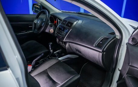Mitsubishi ASX I рестайлинг, 2013 год, 900 000 рублей, 13 фотография