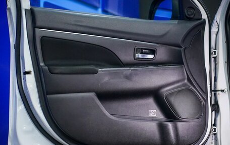 Mitsubishi ASX I рестайлинг, 2013 год, 900 000 рублей, 15 фотография