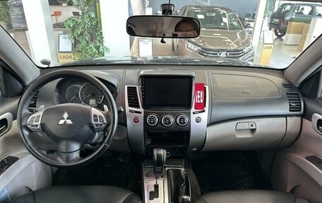 Mitsubishi Pajero Sport II рестайлинг, 2013 год, 1 510 000 рублей, 8 фотография