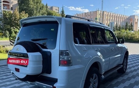 Mitsubishi Pajero IV, 2014 год, 1 949 000 рублей, 6 фотография