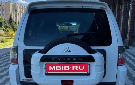 Mitsubishi Pajero IV, 2014 год, 1 949 000 рублей, 9 фотография