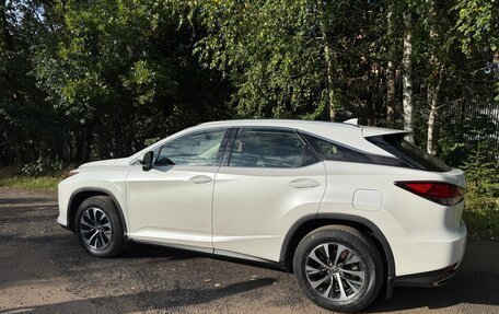 Lexus RX IV рестайлинг, 2020 год, 4 600 000 рублей, 4 фотография