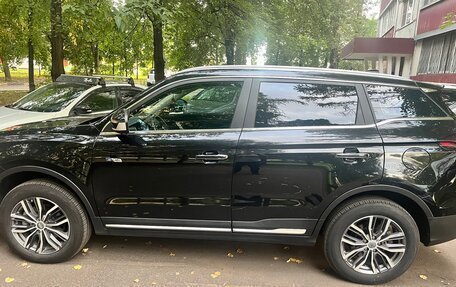 Geely Atlas, 2024 год, 2 000 000 рублей, 2 фотография