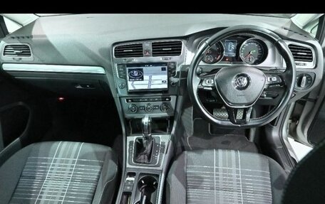 Volkswagen Golf VII, 2014 год, 800 000 рублей, 4 фотография