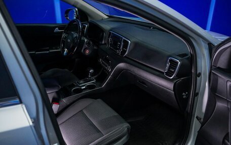 KIA Sportage IV рестайлинг, 2018 год, 1 800 000 рублей, 13 фотография