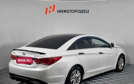 Hyundai Sonata VI, 2011 год, 779 000 рублей, 5 фотография
