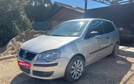 Volkswagen Polo IV рестайлинг, 2009 год, 317 000 рублей, 3 фотография