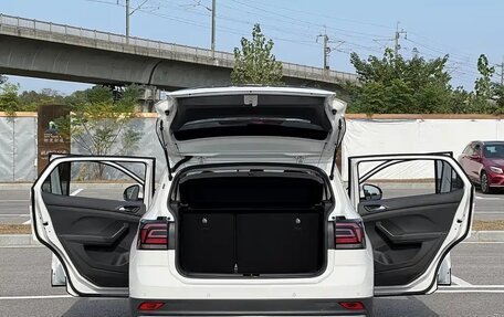 Volkswagen T-Cross I, 2022 год, 1 300 000 рублей, 7 фотография
