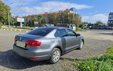 Volkswagen Jetta VI, 2012 год, 990 000 рублей, 4 фотография