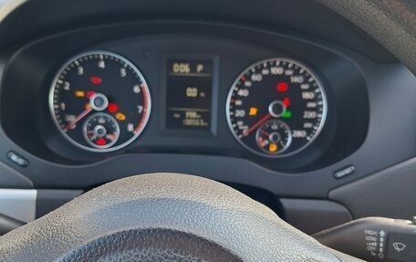 Volkswagen Jetta VI, 2012 год, 990 000 рублей, 20 фотография
