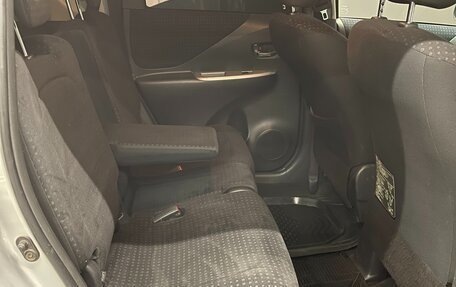 Toyota Ractis I, 2010 год, 690 000 рублей, 9 фотография