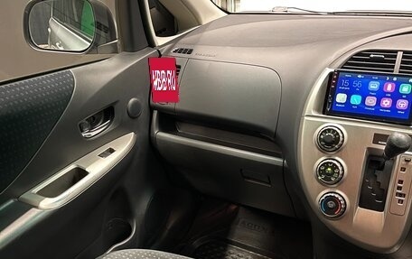 Toyota Ractis I, 2010 год, 690 000 рублей, 12 фотография