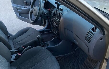 Hyundai Accent II, 2006 год, 395 000 рублей, 11 фотография