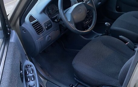Hyundai Accent II, 2006 год, 395 000 рублей, 10 фотография