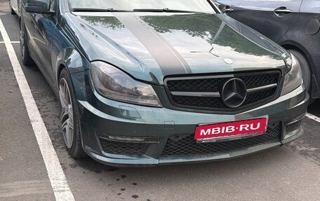 Mercedes-Benz C-Класс, 2008 год, 935 000 рублей, 1 фотография