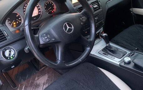 Mercedes-Benz C-Класс, 2008 год, 935 000 рублей, 2 фотография