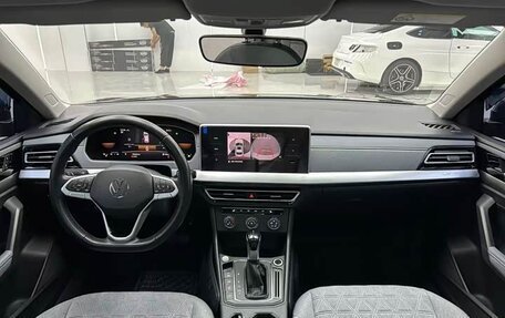 Volkswagen Lavida, 2023 год, 1 120 000 рублей, 13 фотография