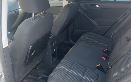 Volkswagen Tiguan I, 2011 год, 990 000 рублей, 5 фотография