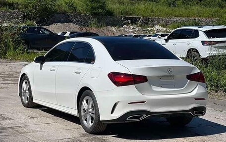 Mercedes-Benz A-Класс, 2023 год, 1 520 000 рублей, 4 фотография