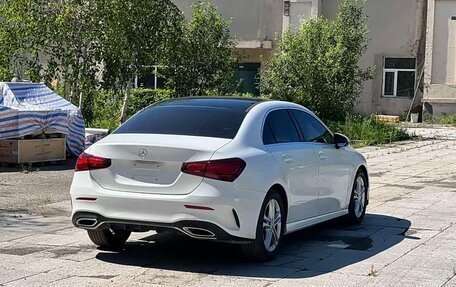 Mercedes-Benz A-Класс, 2023 год, 1 520 000 рублей, 6 фотография