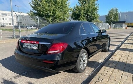 Mercedes-Benz E-Класс, 2019 год, 2 393 000 рублей, 3 фотография
