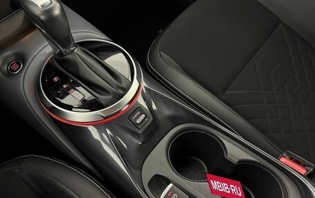 Nissan Juke II, 2019 год, 2 250 000 рублей, 15 фотография